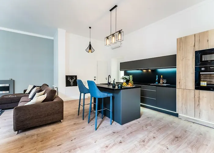 Highrise Oasis * بودابست