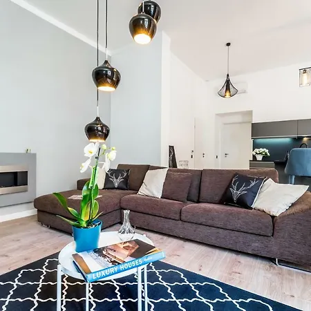 Highrise Oasis Apartamento *